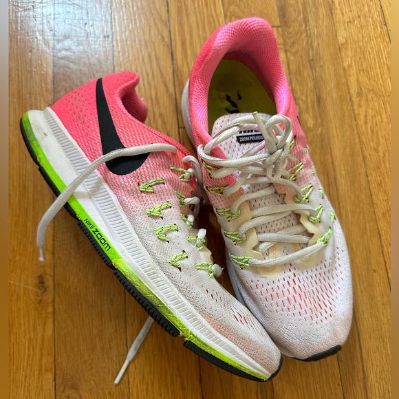 Nike sneakers - Picture 3 of 3